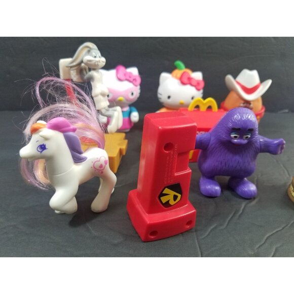 2019 McDonald’s Happy Meal 9 Toy Lot Mickey Grimace Bugs Hello Kitty Little Pony - Picture 2 of 8